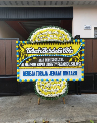 Papan Bunga Duka di Arjuna